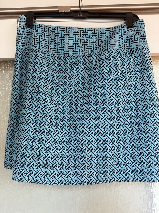 Cutter & Buck Blue and Black Geo-Print golf skort size 4 - Picture 5 of 9